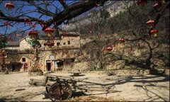 口古镇正在的严酷下